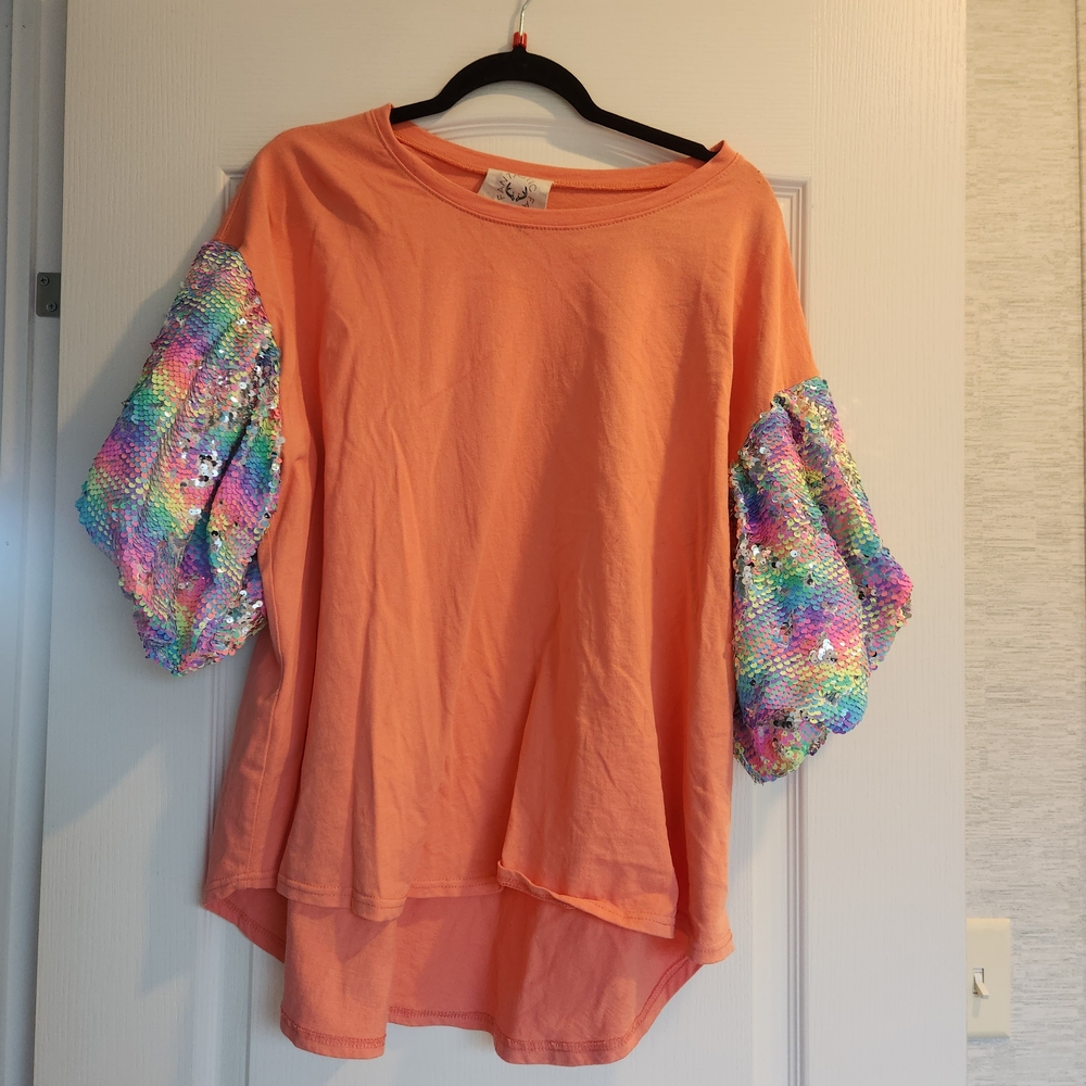 Fantastic Fawn Orange Blouse with Sequin Sleeves Size M Guc